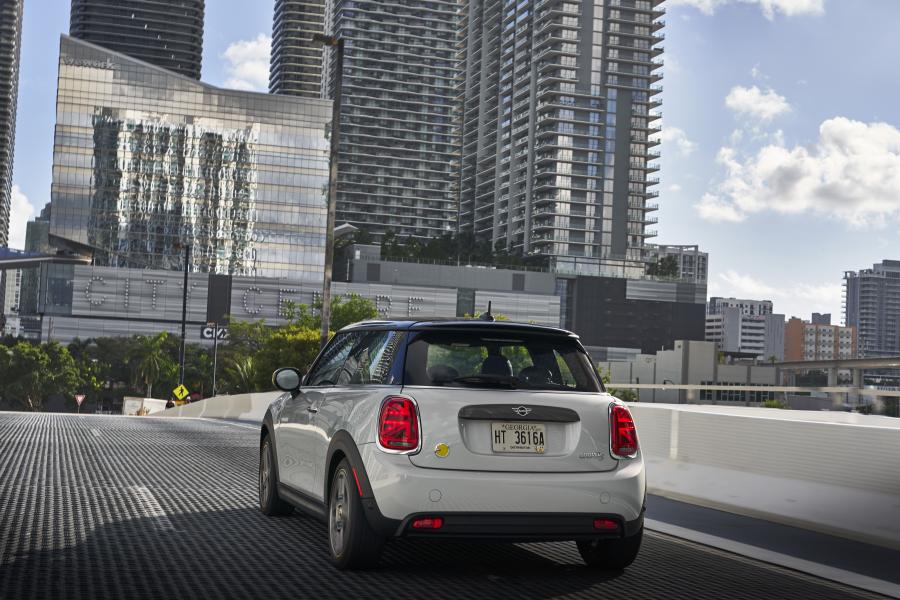  Mini Cooper SE (F56) 2020 года  (NA) (фото 135 из 342)